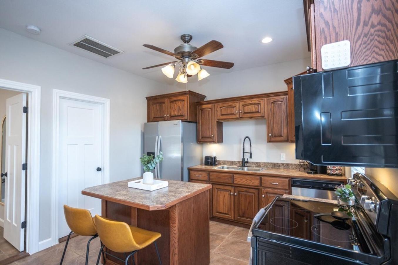 Tiny Home With Hot Tub Near Ft Leonard Wood! Waynesville Exteriör bild